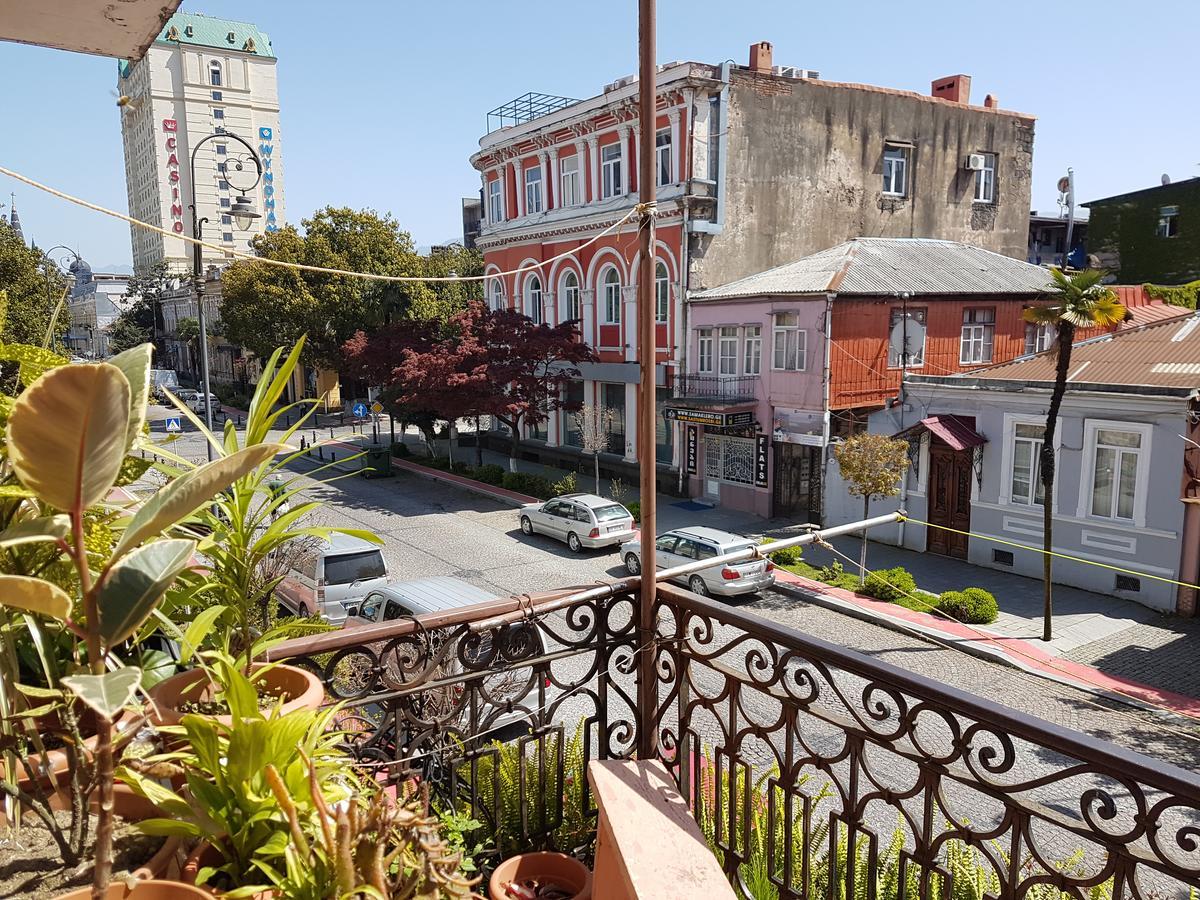 The Starry Night Apartment Batumi Luaran gambar